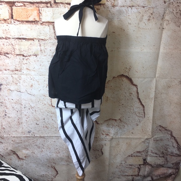 •LAST 2!! Black & Stripe 2 PC Legging Set• - Picture 10 of 11